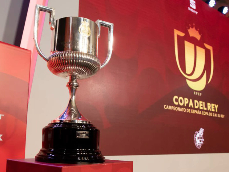 Trofeo de la Copa del Rey. Foto: RFEF