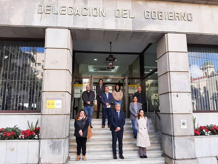 Minuto de silencio en la Delegaci&oacute;n del Goberno / Cedida