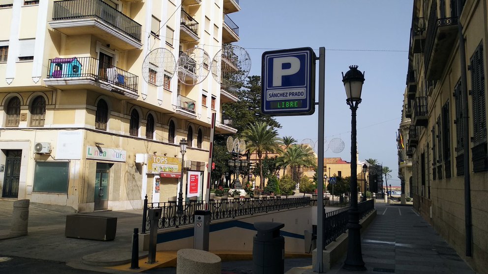 Parking, plaza de África 