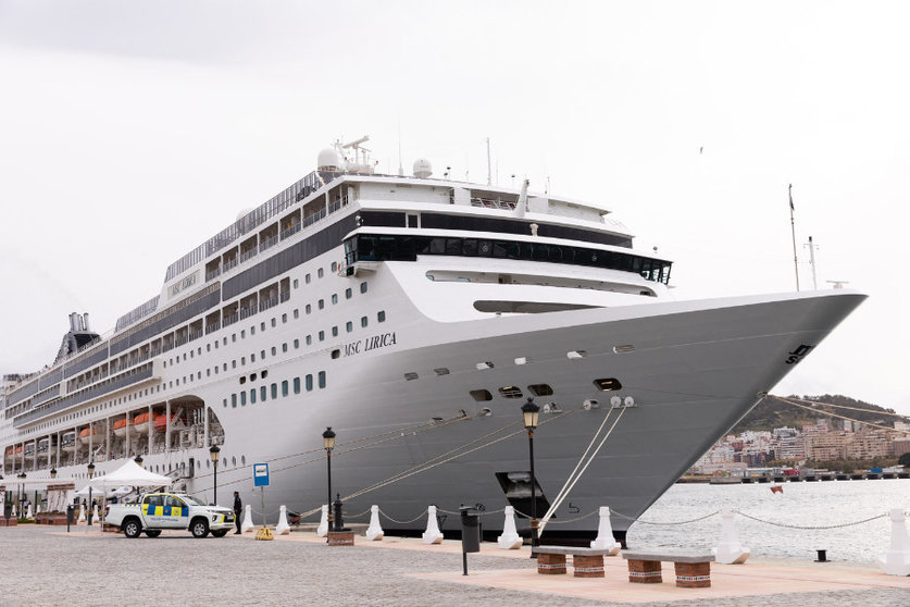 El MSC Lírica en el Puerto de Ceuta/ Foto: Autoridad Portuaria