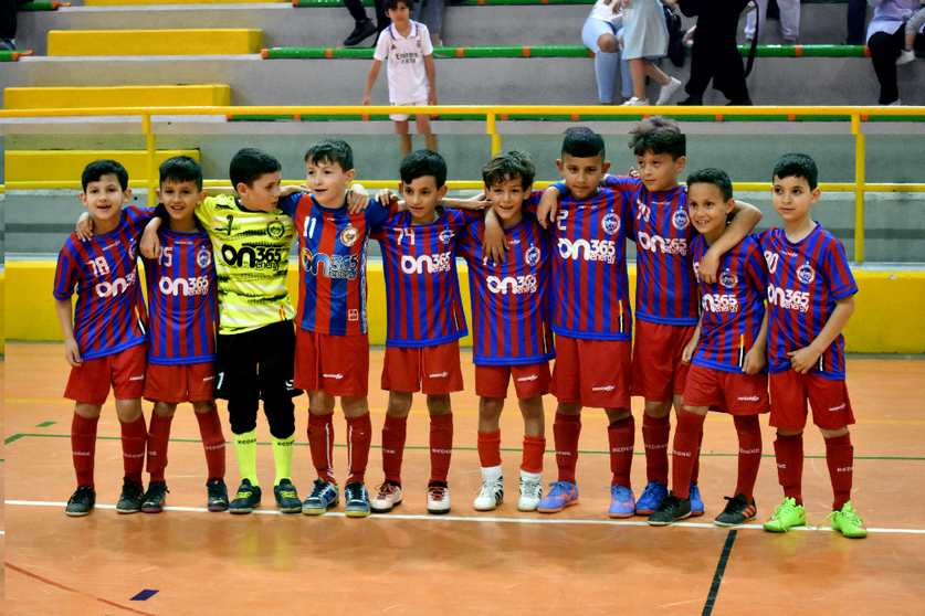 El CD Puerto, campe&oacute;n de la Liga Prebenjam&iacute;n 