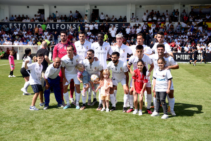 Fiesta en el Murube_ la AD Ceuta FC roza la permanencia  (2)