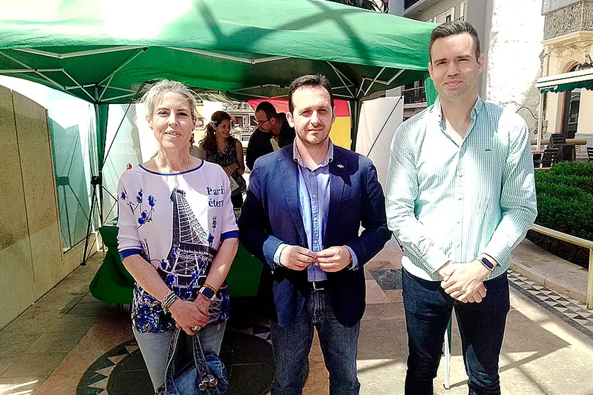 Vox en la Plaza Ruiz / C&eacute;sar Mart&iacute;n