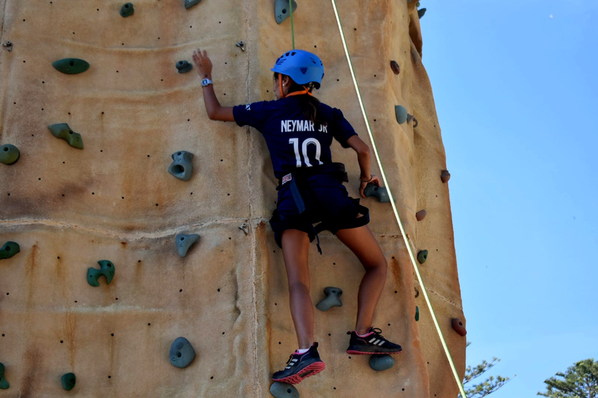 Punto y final a la temporada de escalada en el Roc&oacute;dromo. Foto: Rafa B&aacute;ez