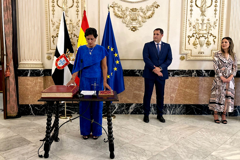 Chandiramani toma posesi&oacute;n con Ram&iacute;rez y Orozco de fondo / Mohammed Ettouileb