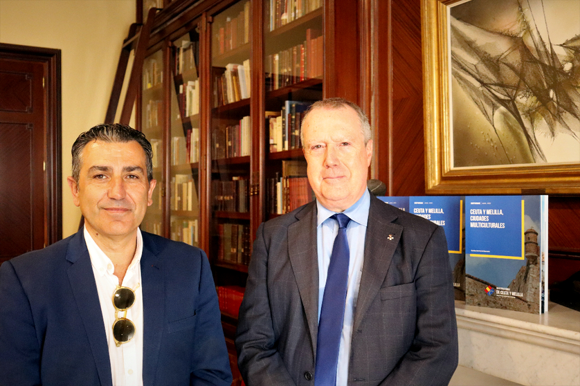 Rontom&eacute; y Echevarr&iacute;a en la presentaci&oacute;n del informe del Observatorio