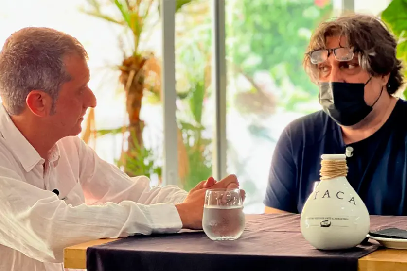 Antonio Nepomuceno, durante un entrevista en el restaurante &Iacute;taca / Daniel Hern&aacute;ndez