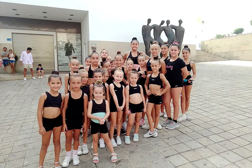 Exhibici&oacute;n de Gimnasia R&iacute;tmica / C&eacute;sar Mart&iacute;n