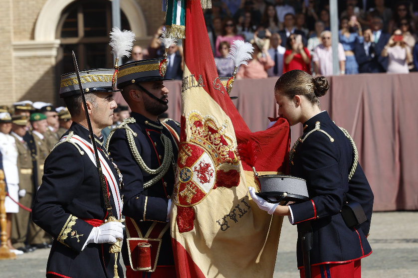 Momento de la Jura de Bandera de la Princesa de Asturias/ Casa Real