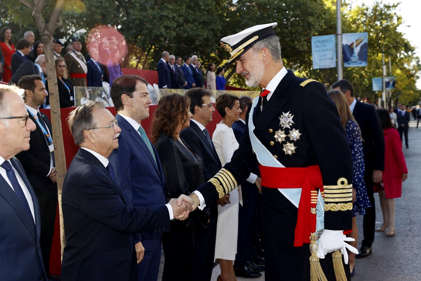 El presidente de la Ciudad durante su saludo al Rey Felipe VI / Ciudad Aut&oacute;noma de Ceuta