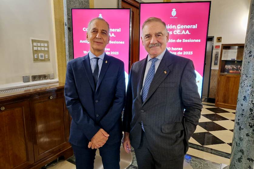 Los senadores por Ceuta y Melilla, Abdelhakim Abdeselam y Fernando Guti&eacute;rrez D&iacute;az de Otazu / Laura Ortiz
