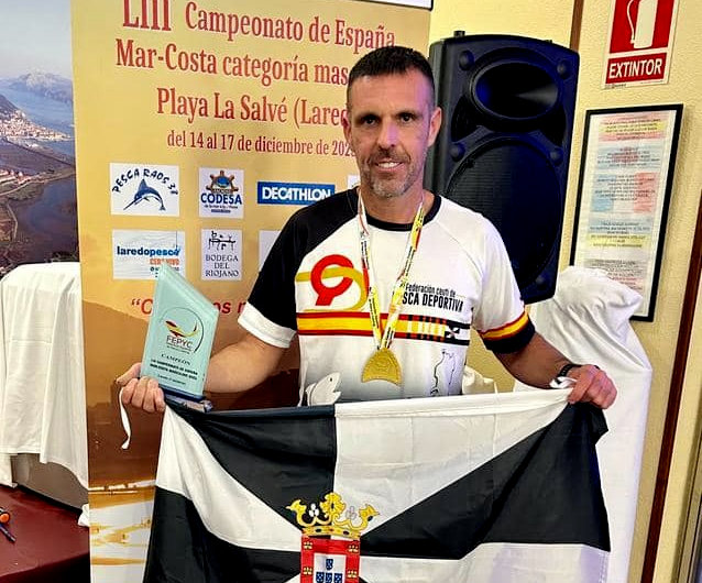 _El ceutí Rafael Molina, campeón de España de pesca surfcasting