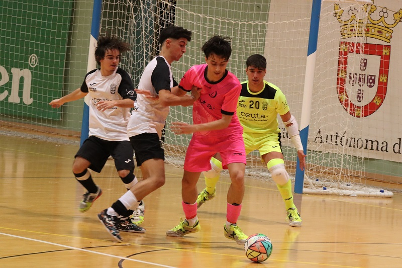 Un punto para cada equipo en el derbi caballa de f&uacute;tbol sala juvenil