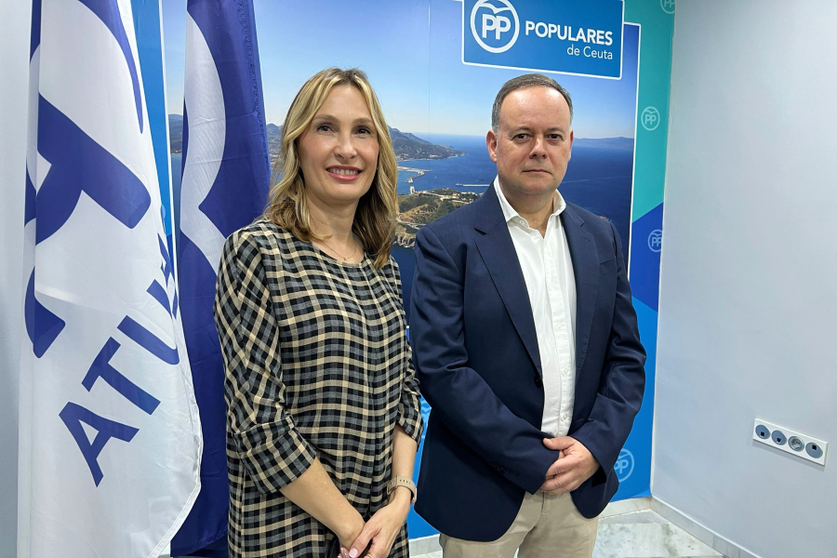 La senadora Cristina D&iacute;az y el diputado, ,Javier Celaya / Dani Hern&aacute;ndez