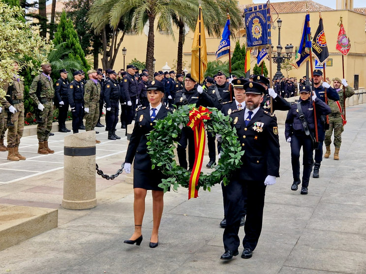 Izado de Bandera por el Bicentenario de la Policía Nacional / Laura Ortiz
