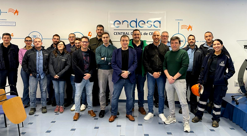 _El m&aacute;ximo responsable federal de FICA - UGT visita las instalaciones de ENDESA 