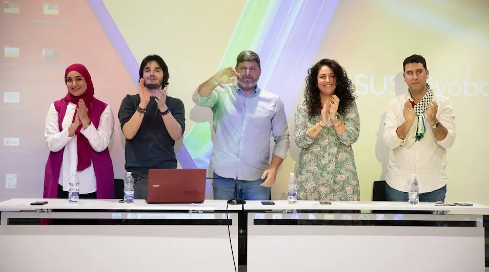 Fatima Sohora Mohamed, Julio Basurco, Mohamed Mustafa,Julia Fererras y Muad Ayadi, integrantes de Ceuta Ya! / Archivo