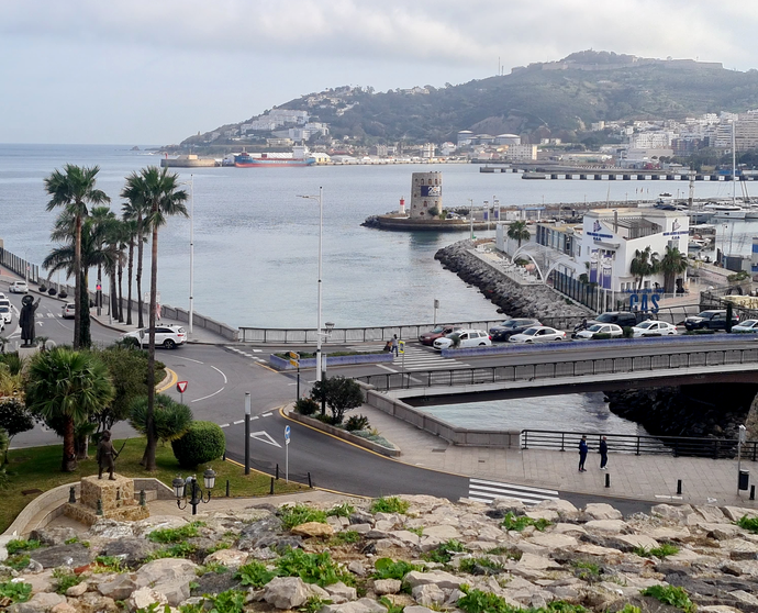 As&iacute; se ve Ceuta desde el Baluarte de la Bandera de las Murallas Reales  (7)