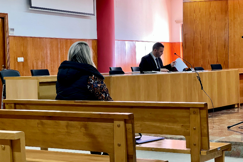 La acusada durante uno de los instantes del juicio celebrado este martes / Daniel Hern&aacute;ndez