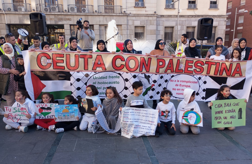 Pancarta central de la concentraci&oacute;n/ Juanjo Coronado