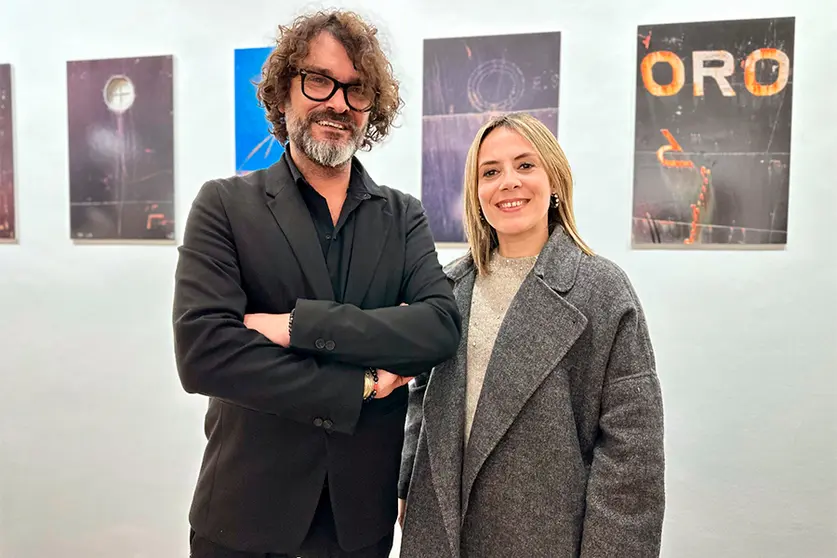 Exposici&oacute;n de Javier Sakona /Laura Ortiz