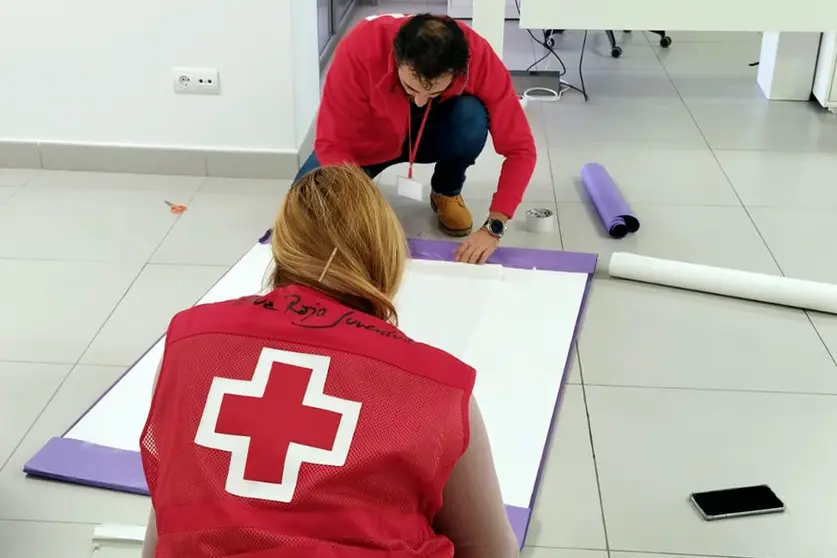 PREPARATIVOS CRUZ ROJA