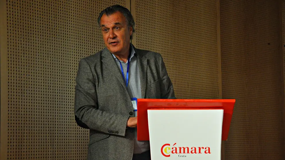  Rafael Gallego. 