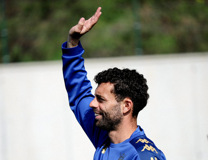 Rodri Ríos durante un entrenamiento de la AD Ceuta FC