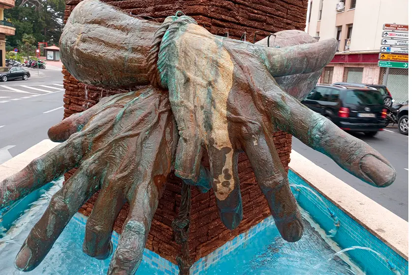 Ceuta, cubierta de polvo / Juanjo Coronado