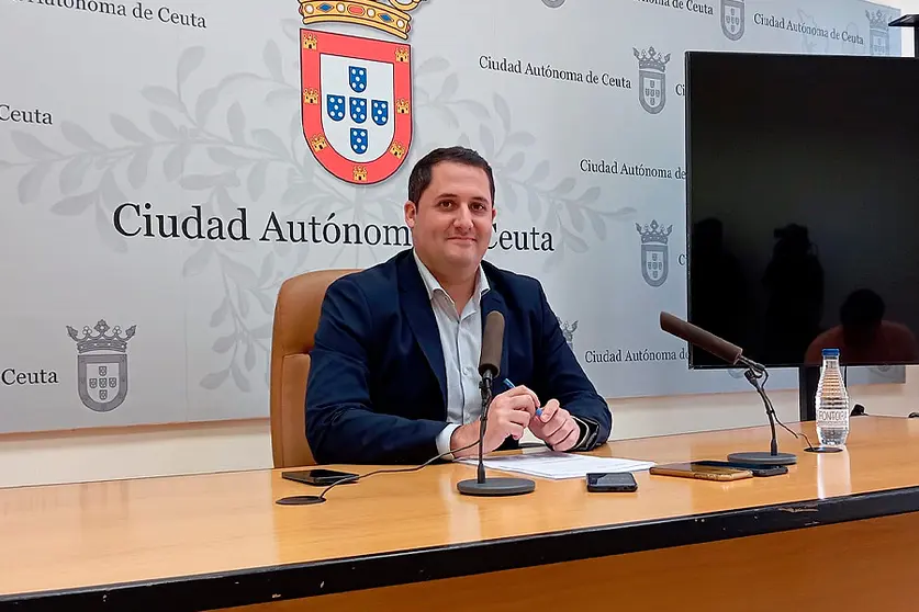 Alejando Ram&iacute;rez, durante la rueda de prensa posterior al Consejo de Gobierno