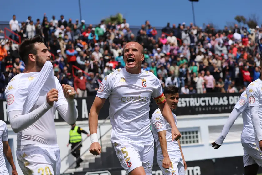 Lolo Gonz&aacute;lez, capit&aacute;n de la AD Ceuta FC. Foto: AD Ceuta FC / Canon Zaki