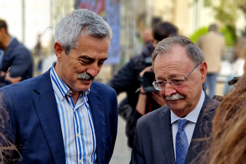 El presidente de la Ciudad, Juan Vivas, junto al director del SEPE este mismo martes / Laura Ortiz