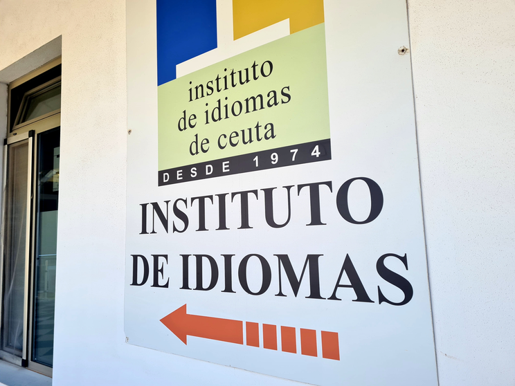 Instituto de Idiomas / Archivo