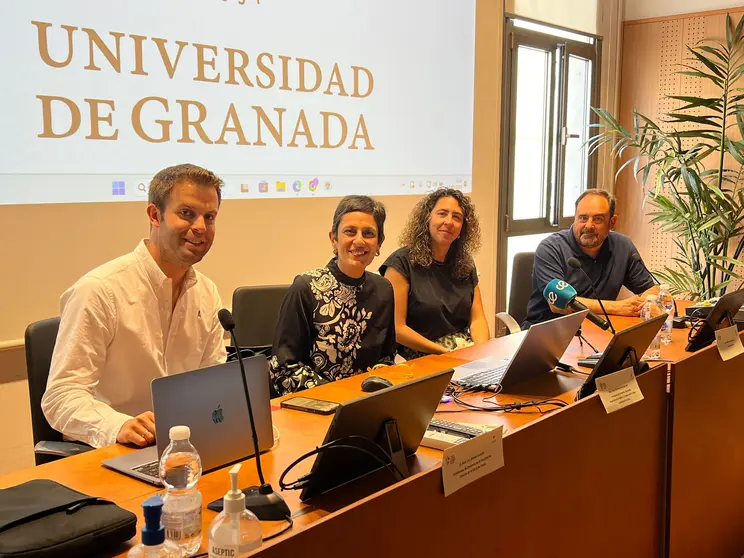 Mesa inaugural de las jornadas/ Dani Hern&aacute;ndez