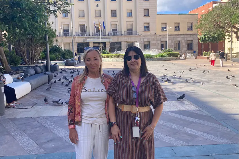 Remedios Acosta (ANPE) y Elisabeth Mu&ntilde;oz (SATSE)