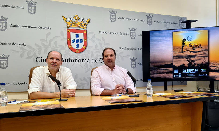 Miguel Mart&iacute;nez junto a Sergio Aguilera