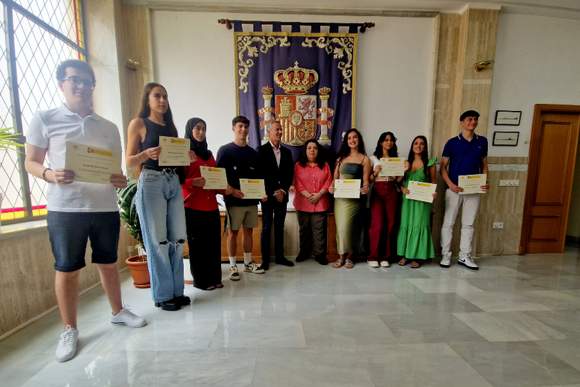 Los estudiantes han sido recibidos este mi&eacute;rcoles por la delegada del Gobierno _ Laura Ortiz