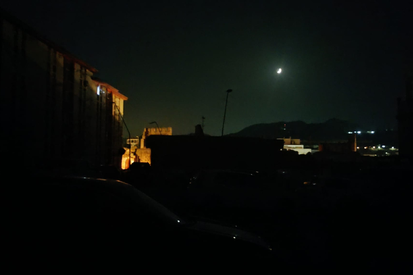 Apag&oacute;n desde la barriada del Mixto 