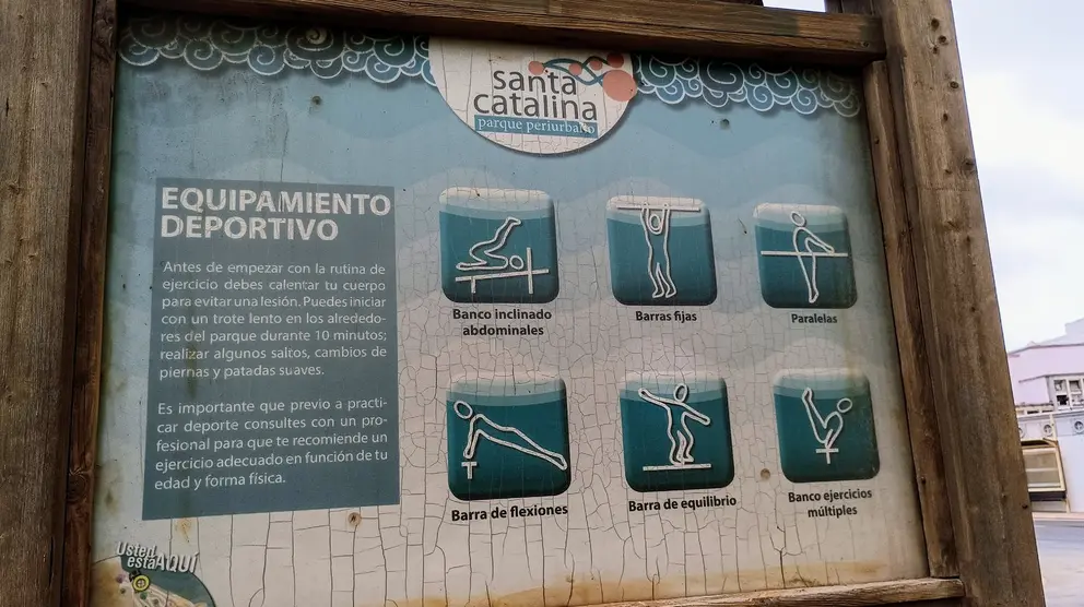 Cartel explicativo de lo que, en teor&iacute;a, iba a ser el Parque de Santa Catalina