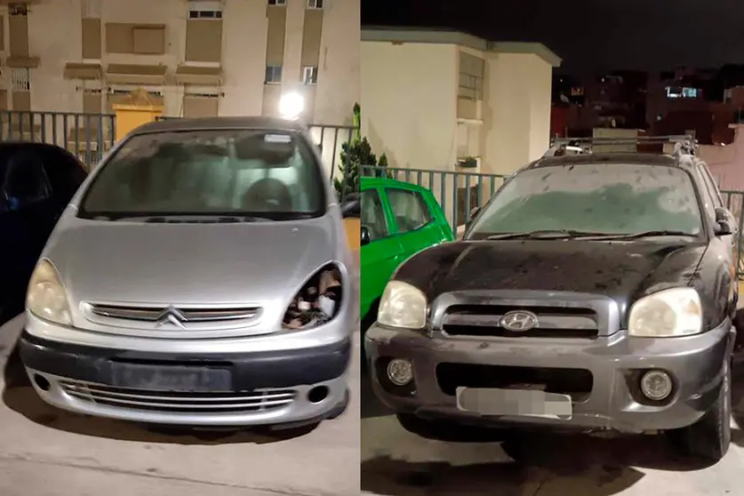 Coches abandonados en Los Rosales / Cedida