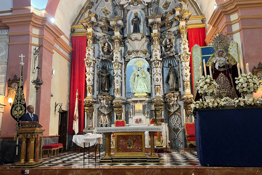 La Flagelaci&oacute;n traslada su Rosario de Antorchas al interior de los remedios a causa de la posibilidad de lluvias
