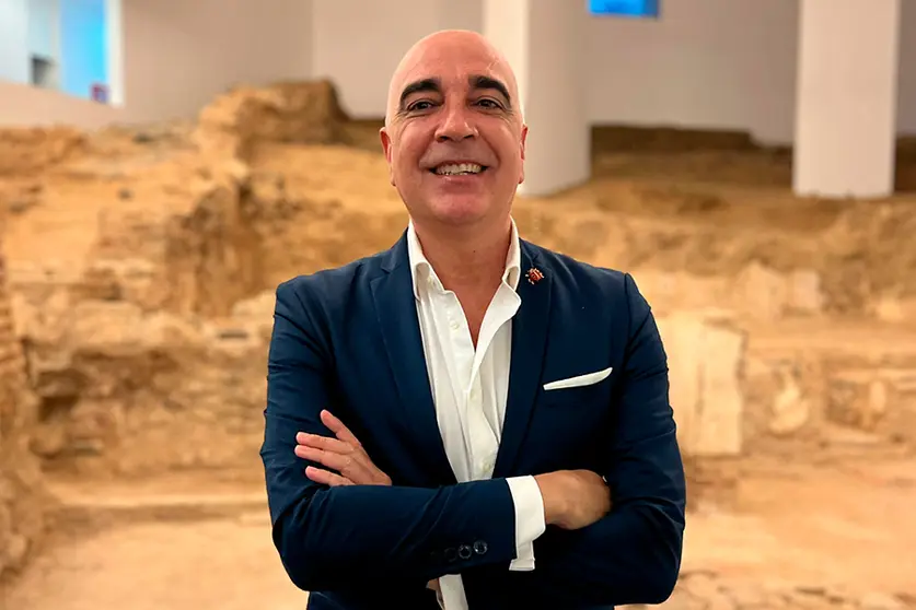 Presentaci&oacute;n de Manuel Francisco Reina