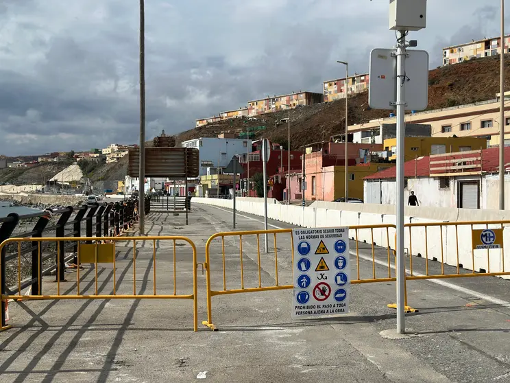 Obras en la carretera de la frontera, N-352 / Mohammed Ettouileb