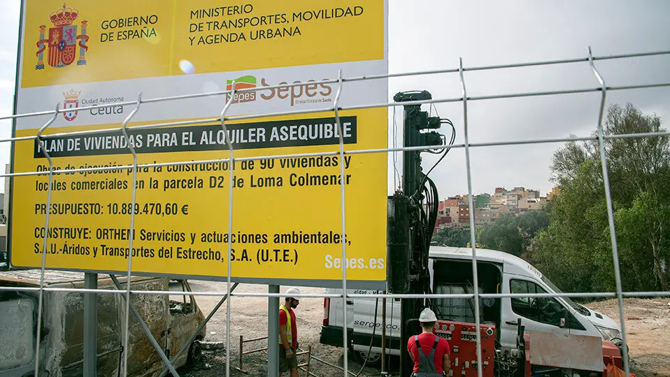  A las 90 ya previstas en Loma Colmenar, se sumar&iacute;an otras 340 aproximadamente./archivo 