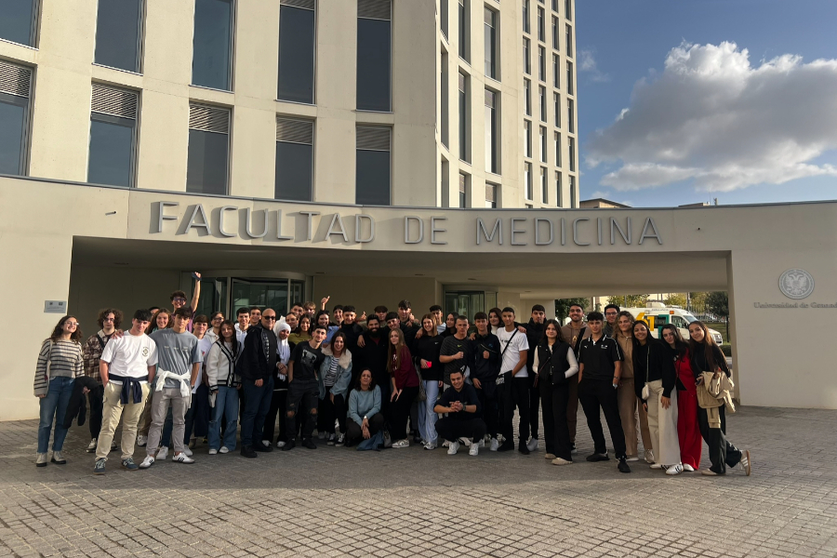 Los alumnos del Siete Colinas durante su visita a Granada