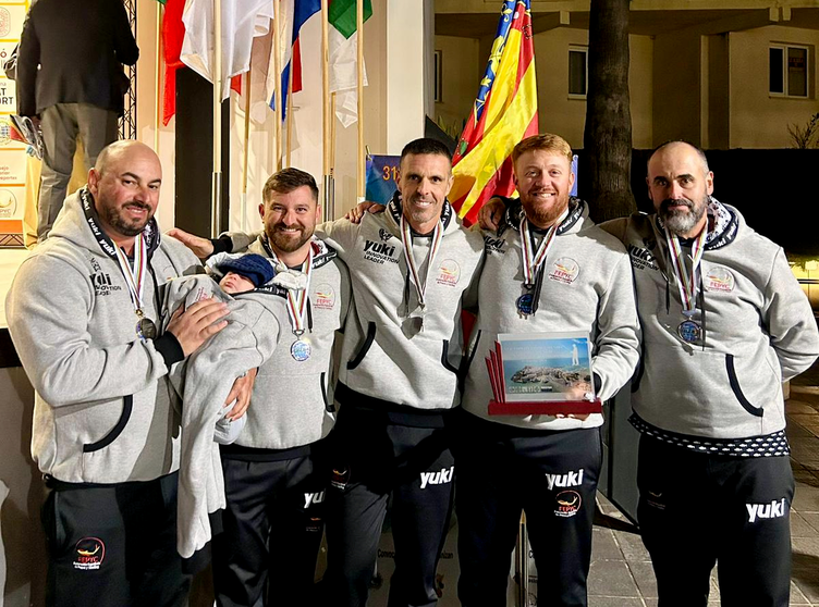 El ceut&iacute; Rafael Molina, subcampe&oacute;n del Mundo de Pesca con la Selecci&oacute;n Espa&ntilde;ola  (1)