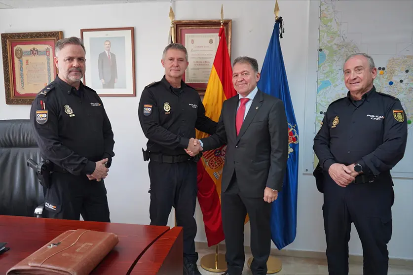 Reuni&oacute;n del Colegio de M&eacute;dicos con el interlocutor m&eacute;dico