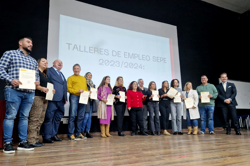 Los alumnos de los talleres de empleo han recibido este jueves sus certificados de profesionalidad