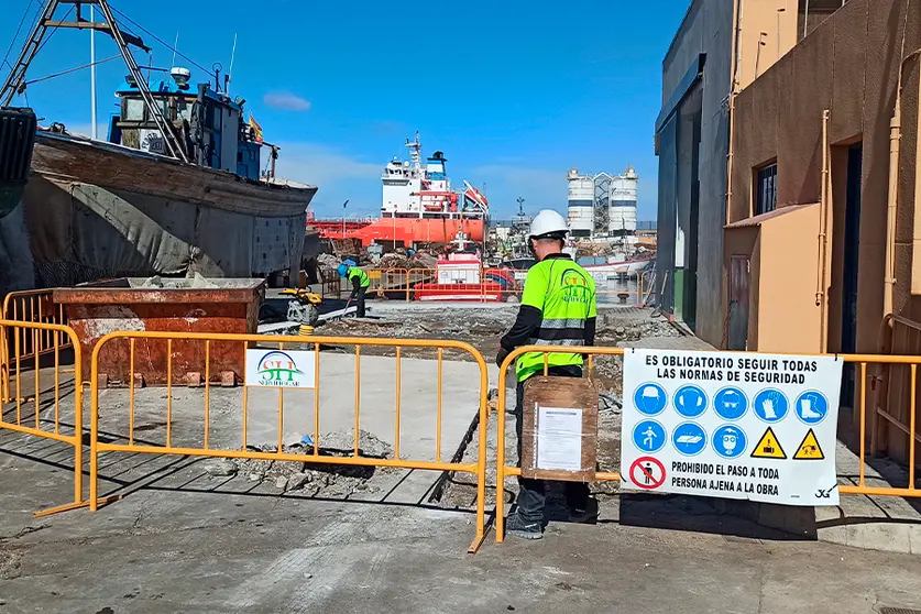 Inicio de los trabajos en la Lonja Pesquera y Muelle de Carga