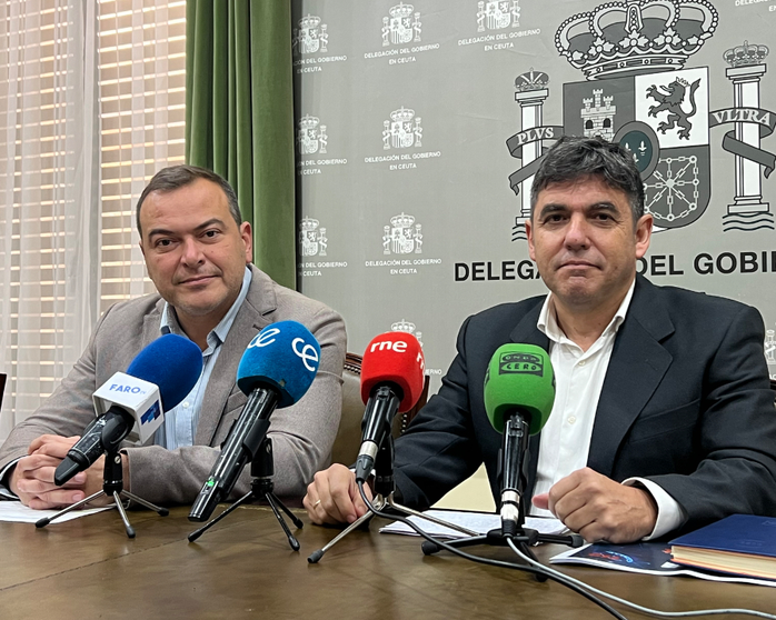 Gonzalo Sanz y Alfonso Conejo en la presentaci&oacute;n del segundo simulacro / Alma Palomino